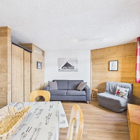 Apartment - T2 Avec Balcon Proche Centre Et Telecabine, Animaux Acceptes, Parking, 5 Pers - Fr-1-623-190